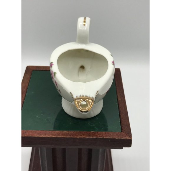 Vintage made in Japan small porcelain gravy/sauce boat. - Picture 4 of 13